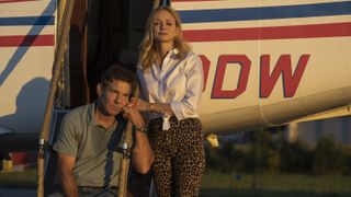 Dennis Quaid and Heather Graham in On a Wing and a Prayer