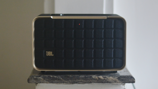 JBL Authentics 200 front grille