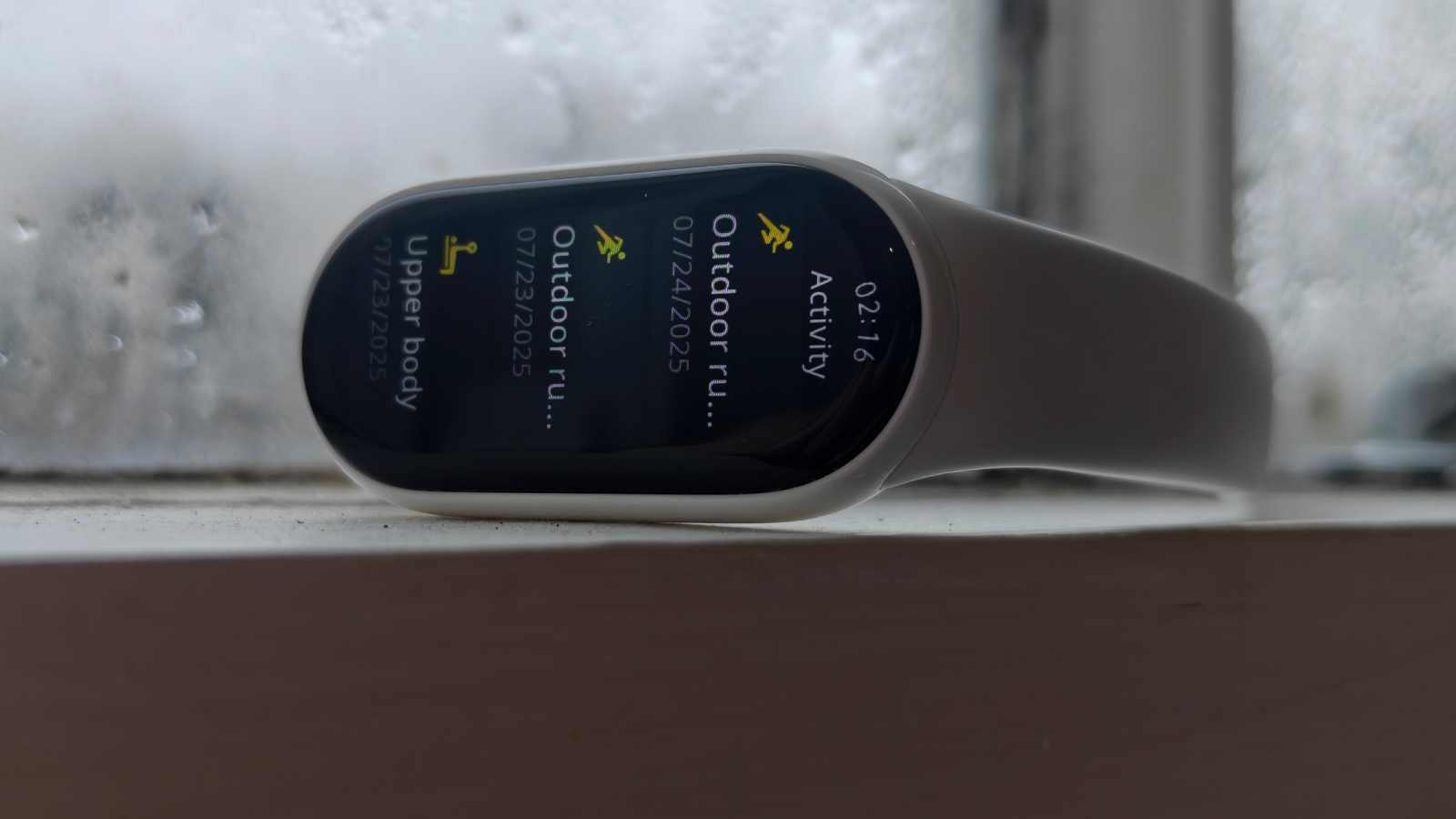 The Xiaomi Smart Band 10 on its Activity page