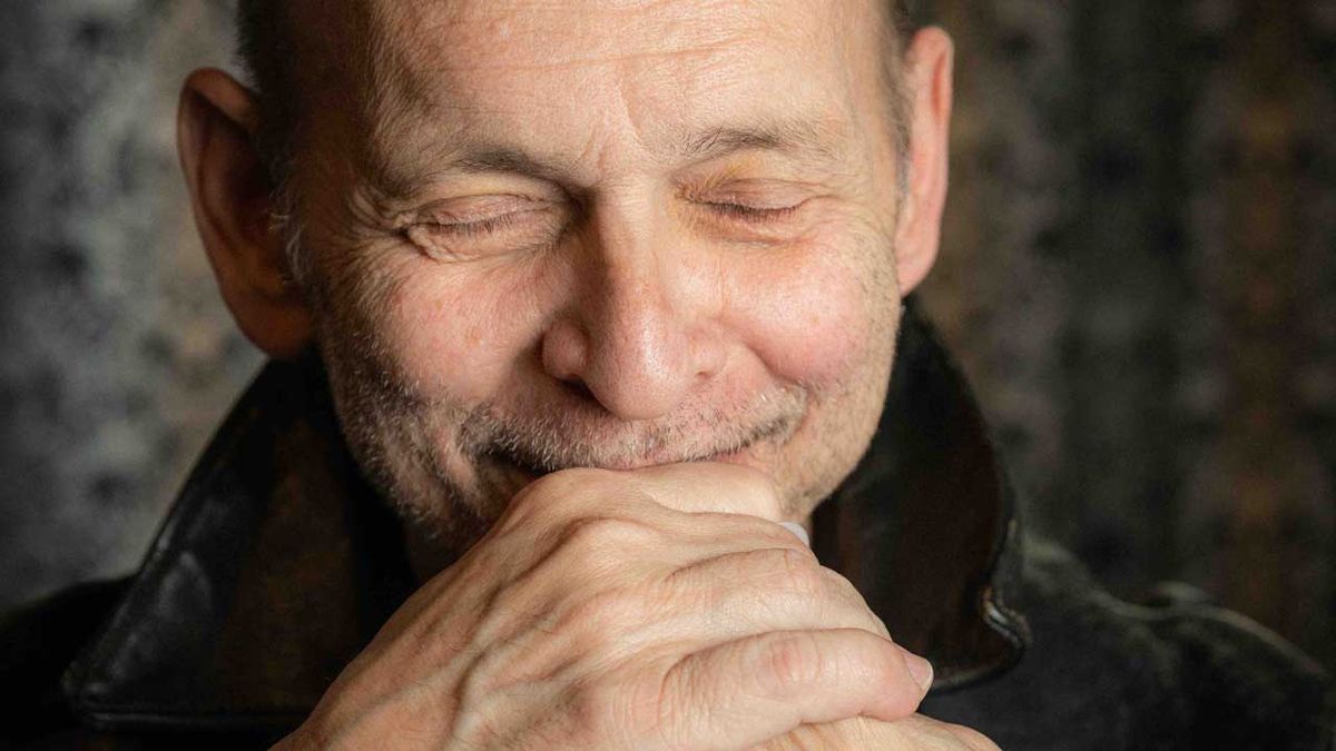 Wayne Kramer studio portrait