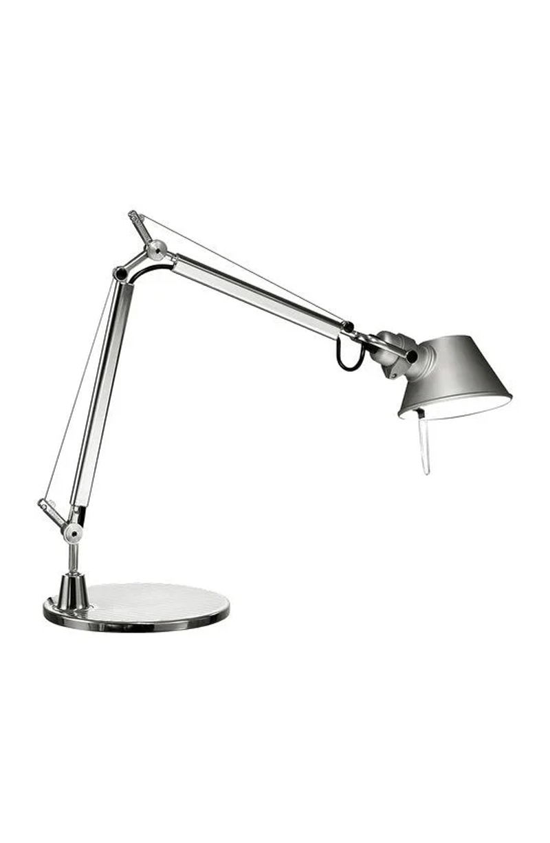 A selection of desk lamps.