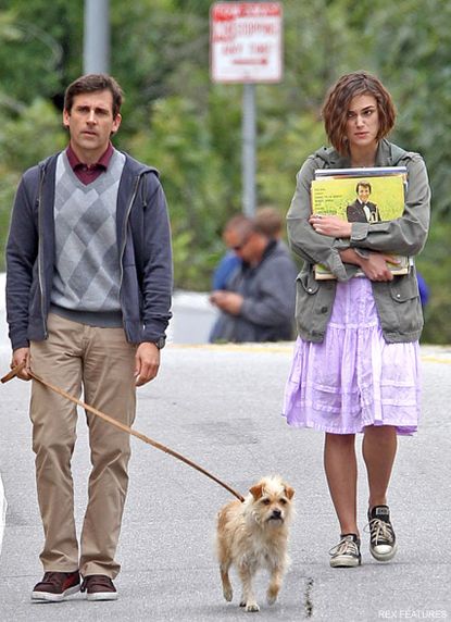 Steve Carell and Keira Knightley - PICS! Keira Knightley and Steve Carell's fun and games on set - Seeking a Friend for the End of the World - Keira Knightley - Marie Clarie - Marie Claire UK