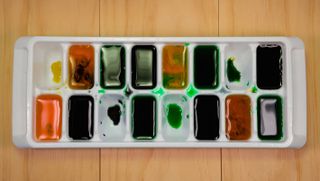 Ice cube tray paints