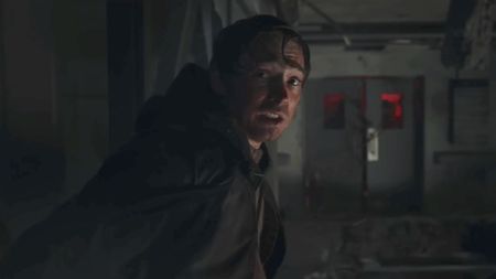 Bryan crossing the skyway to Raccoon City General in in Resident Evil (2026)