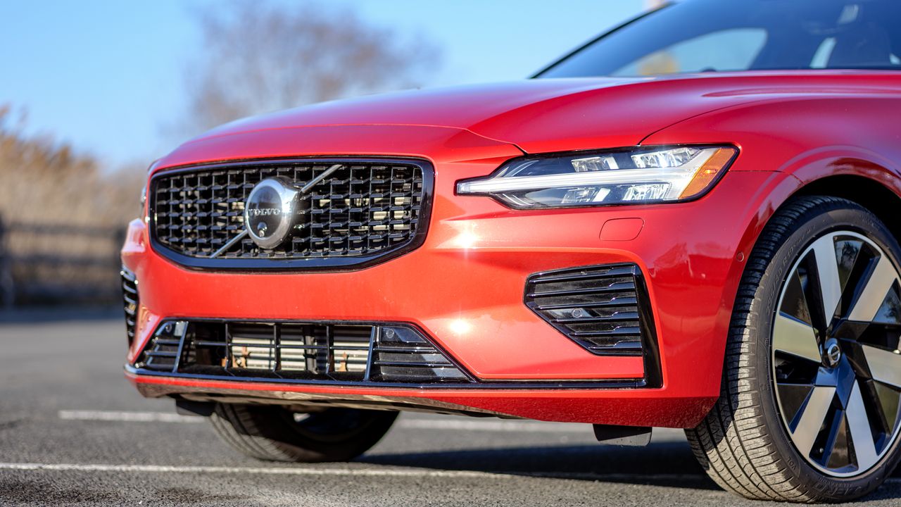 2025 Volvo S60 Recharge review.