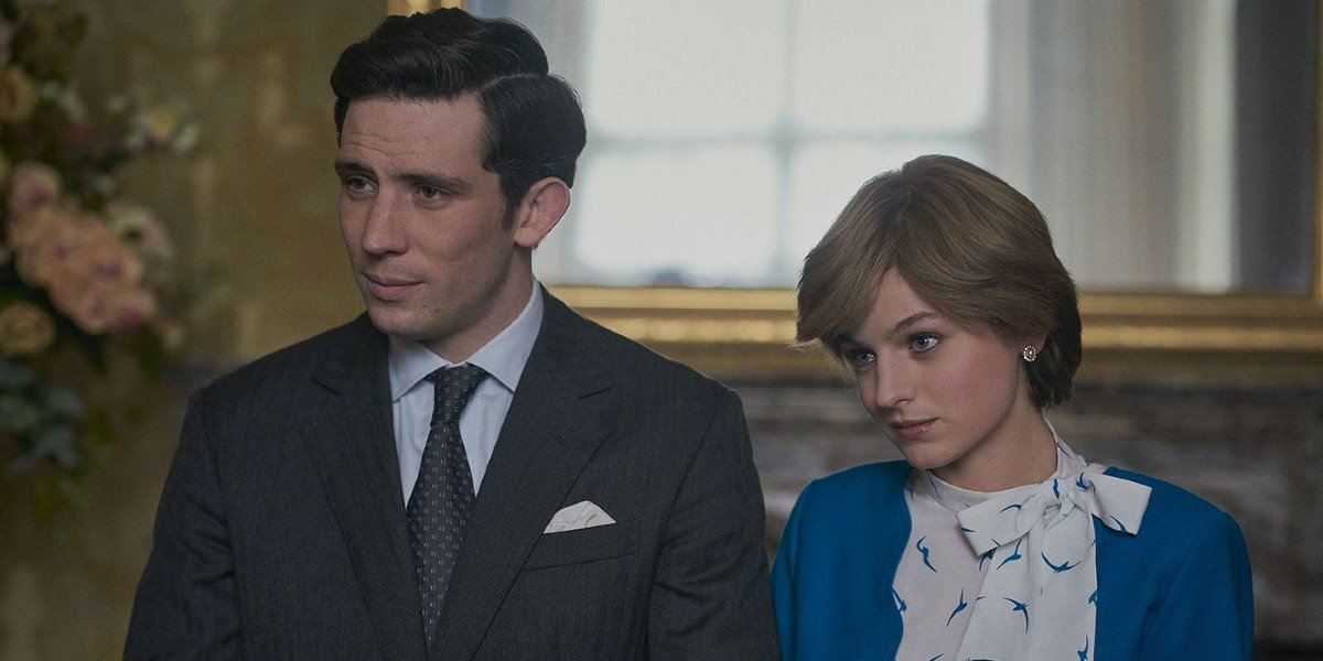 Josh O&#039;Connor as Prince Charles and Emma Corrin as Princess Diana on The Crown (2020)