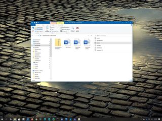 File Explorer clear search history