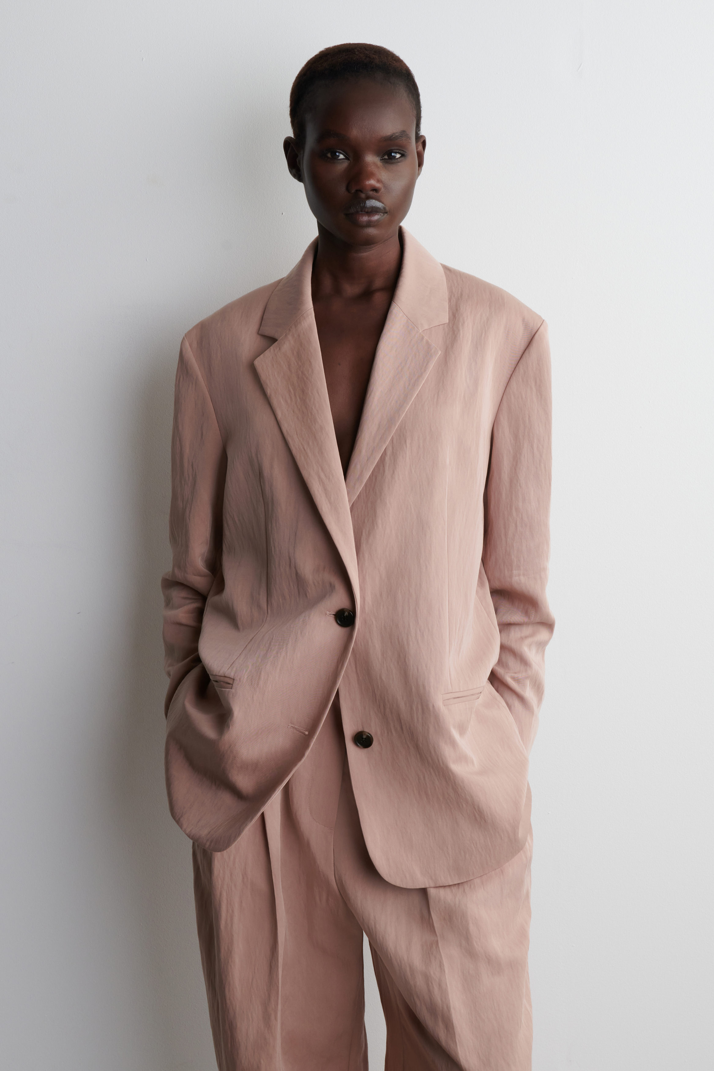 Extra large liquid blazer