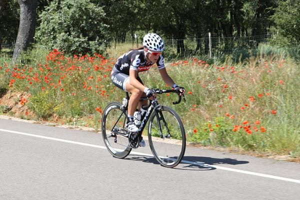 Elizabeth Armitstead (Cervelo Test Team) attempted to break away around mid-race