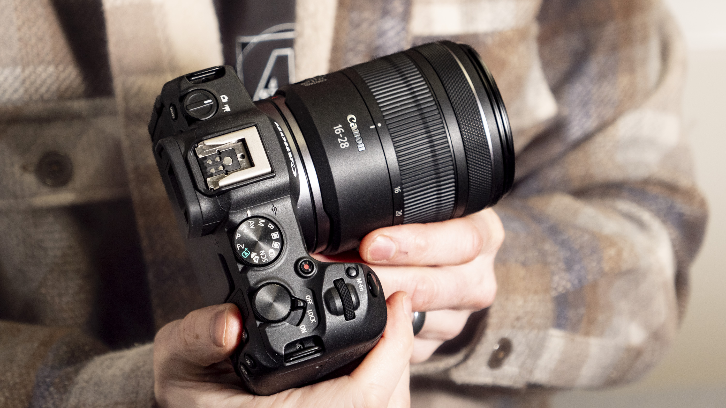 Canon's new RF 16-28mm F2.8 wide-angle zoom lens impressed me, but I'm ...