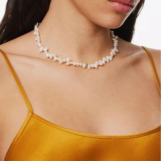 pearl necklace 