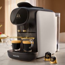 L'Or barista coffee machine with two spouts