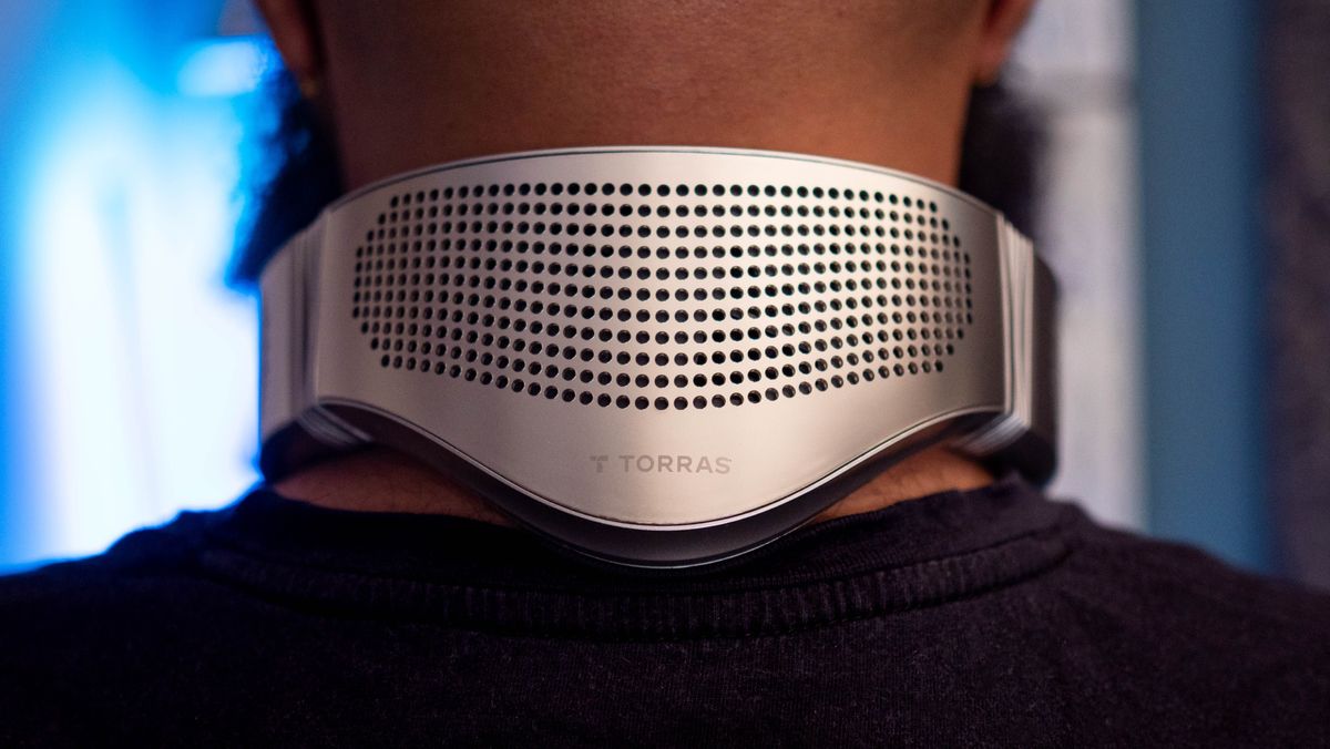 Torras Coolify Cyber Fold review