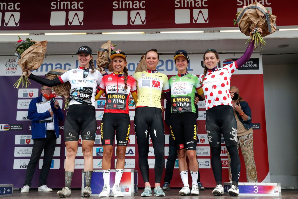 The jersey wearers at the Simac Ladies Tour