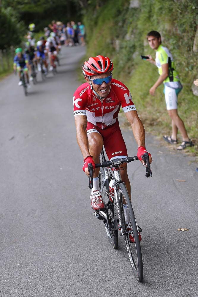 Joaquim Rodriguez (Katusha) makes his move
