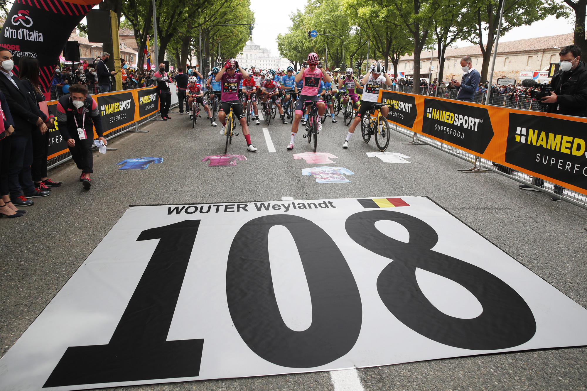 Wouter Weylandt is remembered at the 2021 Giro d'Italia