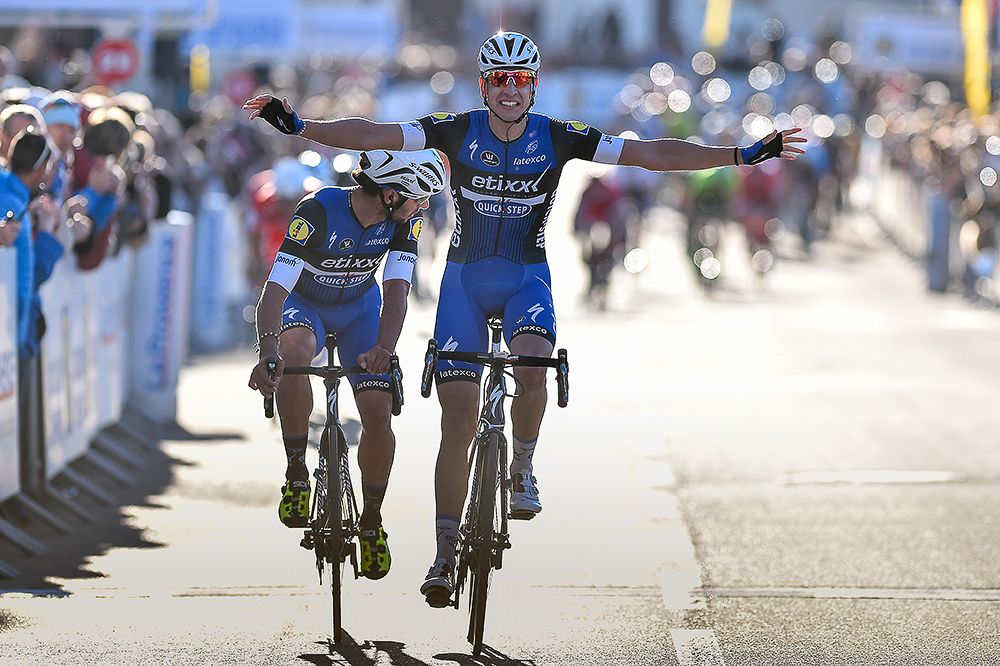 Davide Martinelli wins stage 2 of Tour la Provence while teammate Fernando Gaviria looks back at the crash that occurred behind them