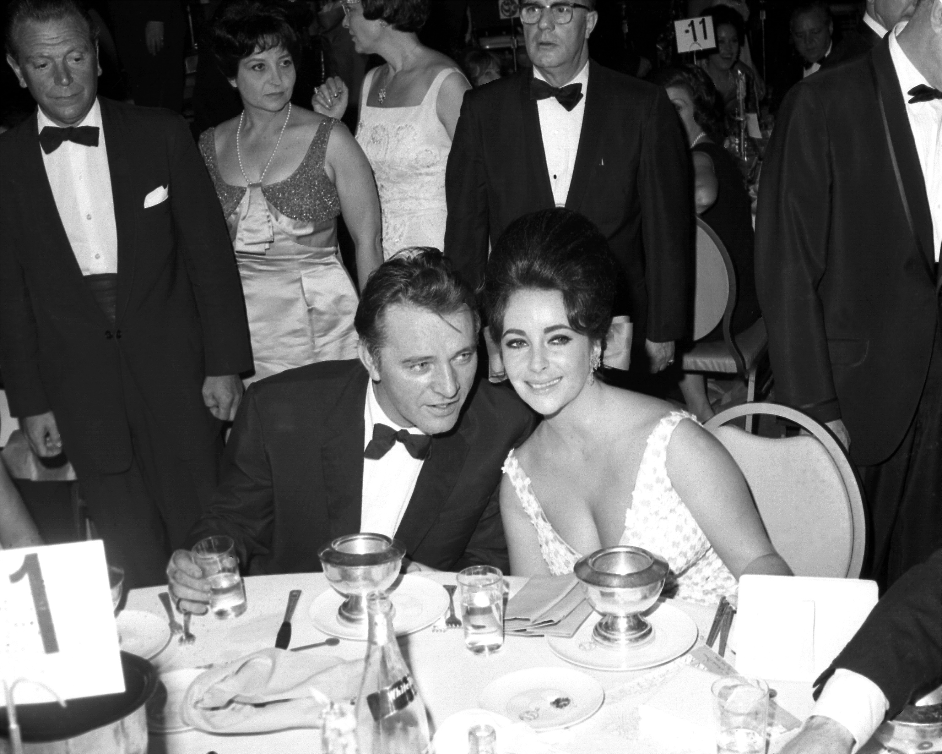 tonys - elizabeth taylor richard curtis