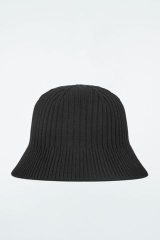 Ribbed-Knit Bucket Hat