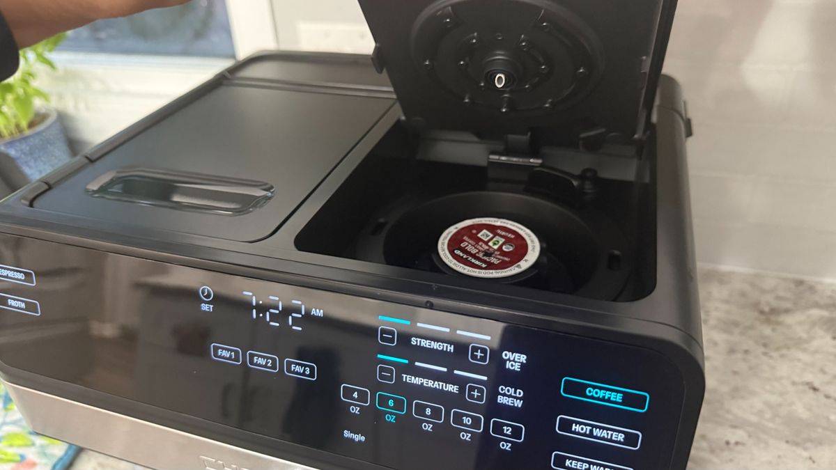 Chefman Coffee Station Pro brewing K-Cup