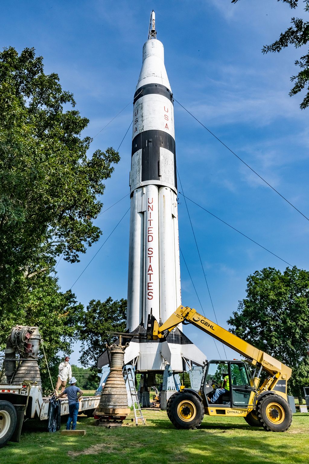 Apollo Artifacts: NASA Salvages Parts From Alabama's Rest Stop Saturn ...