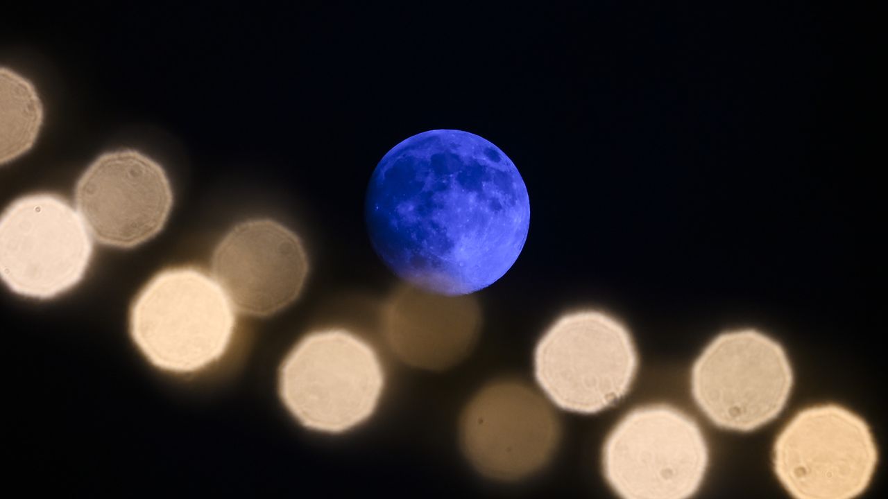 The Blue Moon rises tonight: Where and when to see the second full moon of May