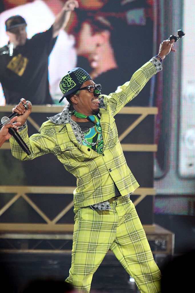 Shock G performing in 2010.