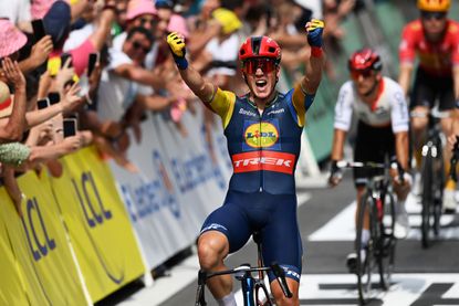 Mads Pedersen wins stage eight of the Tour de France 2023