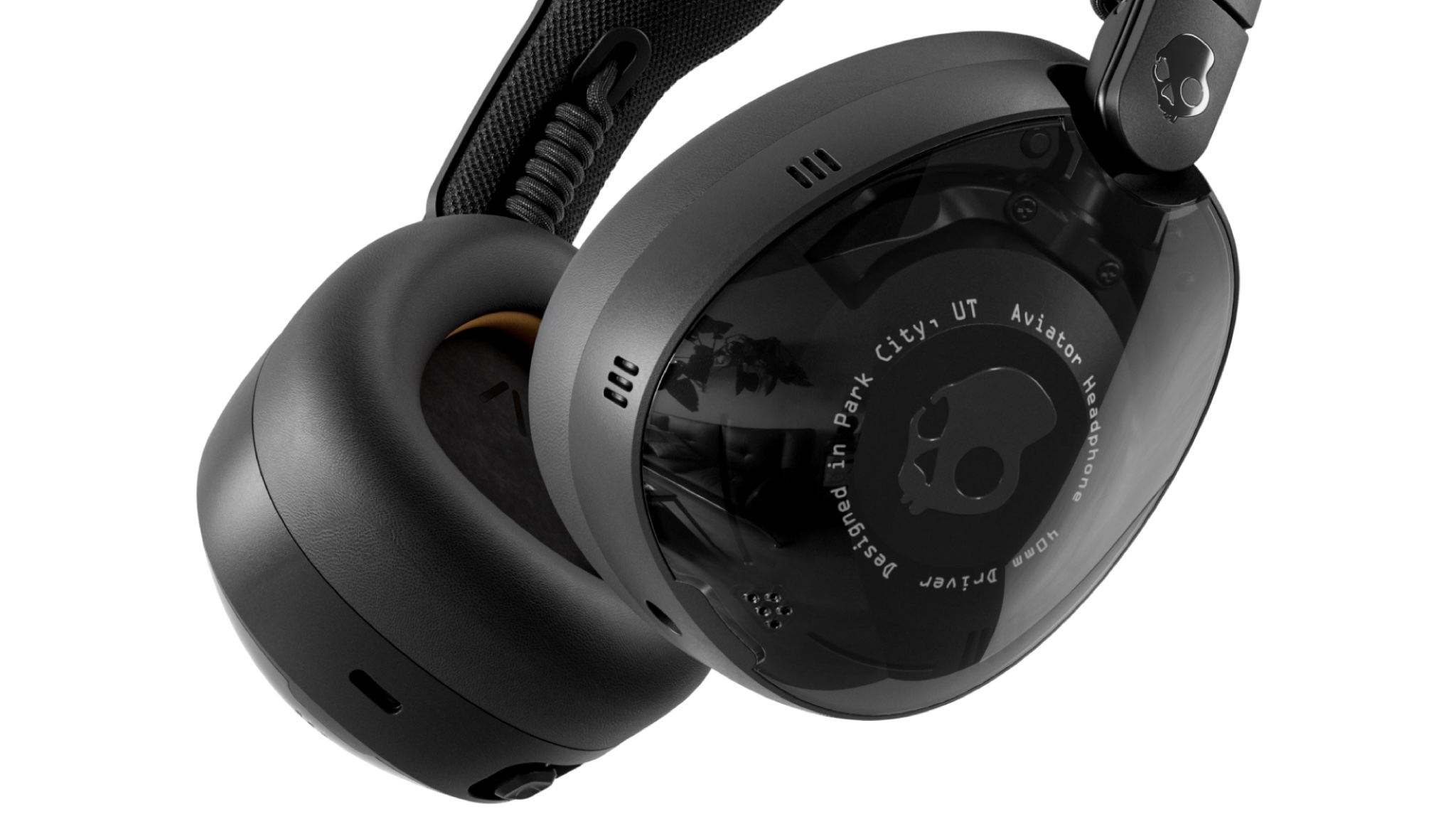 Product shot of Skullcandy Aviator 900 ANC on a white background