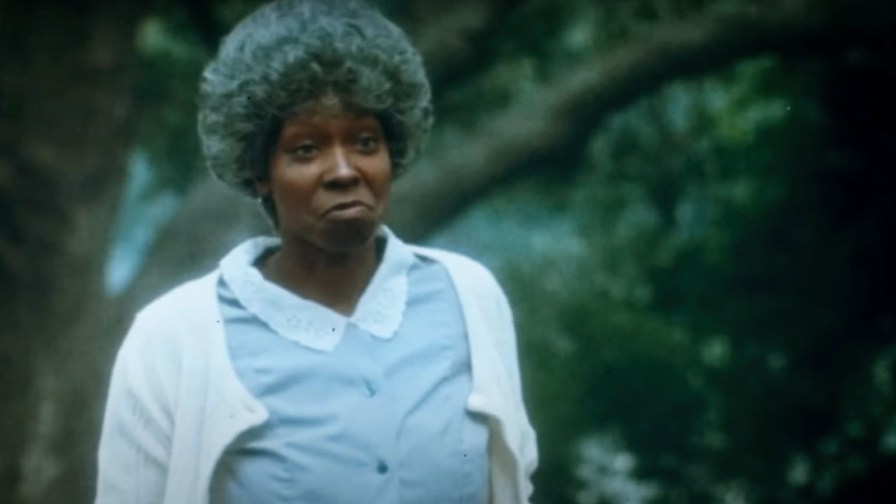 Whoopi Goldberg in Burglar