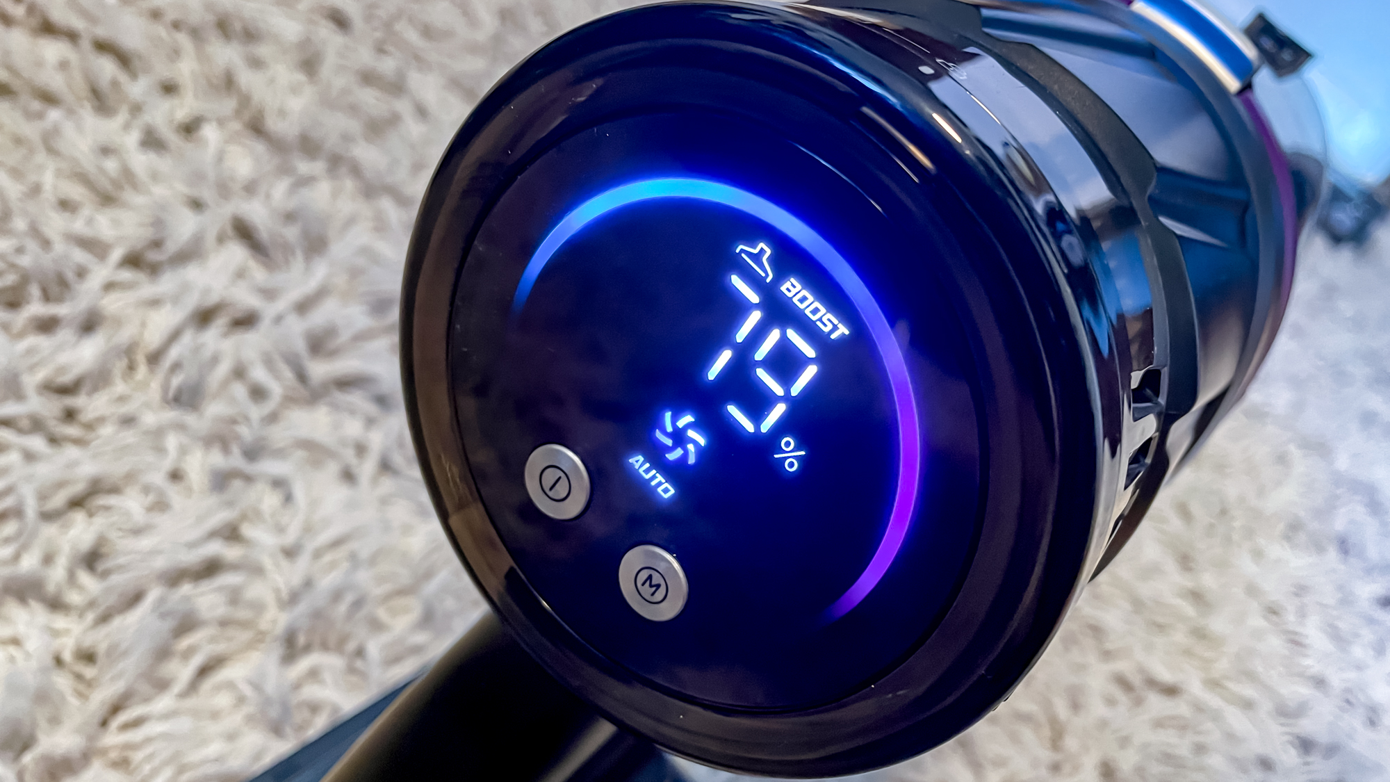 Eureka ReactiSense 440 Cordless Vacuum LED display
