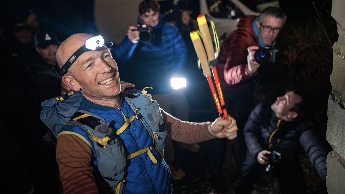 Kim Collison wins Winter spine race