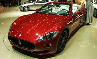 Red Maserati Grancabrio Sport