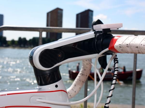The Look 695's C-Post is adjustable in both length and angle.