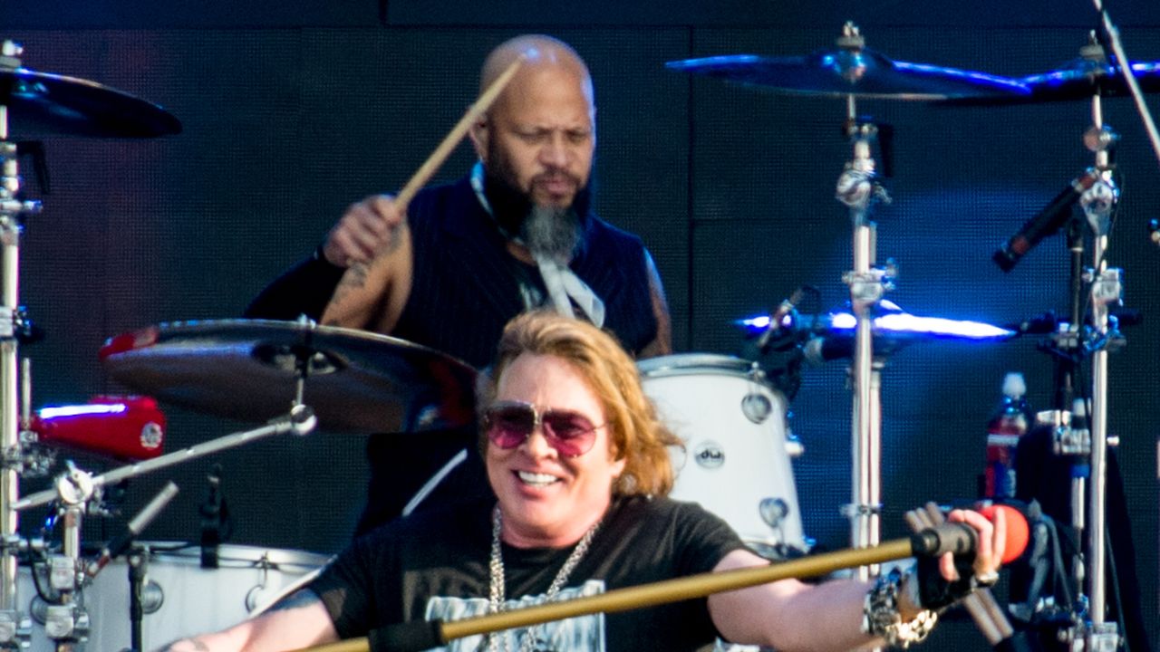 Frank Ferrer Defends Rock Frontman
