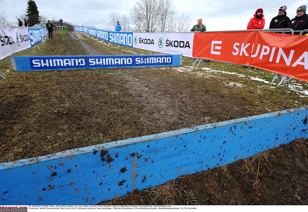 The barriers on the Worlds course