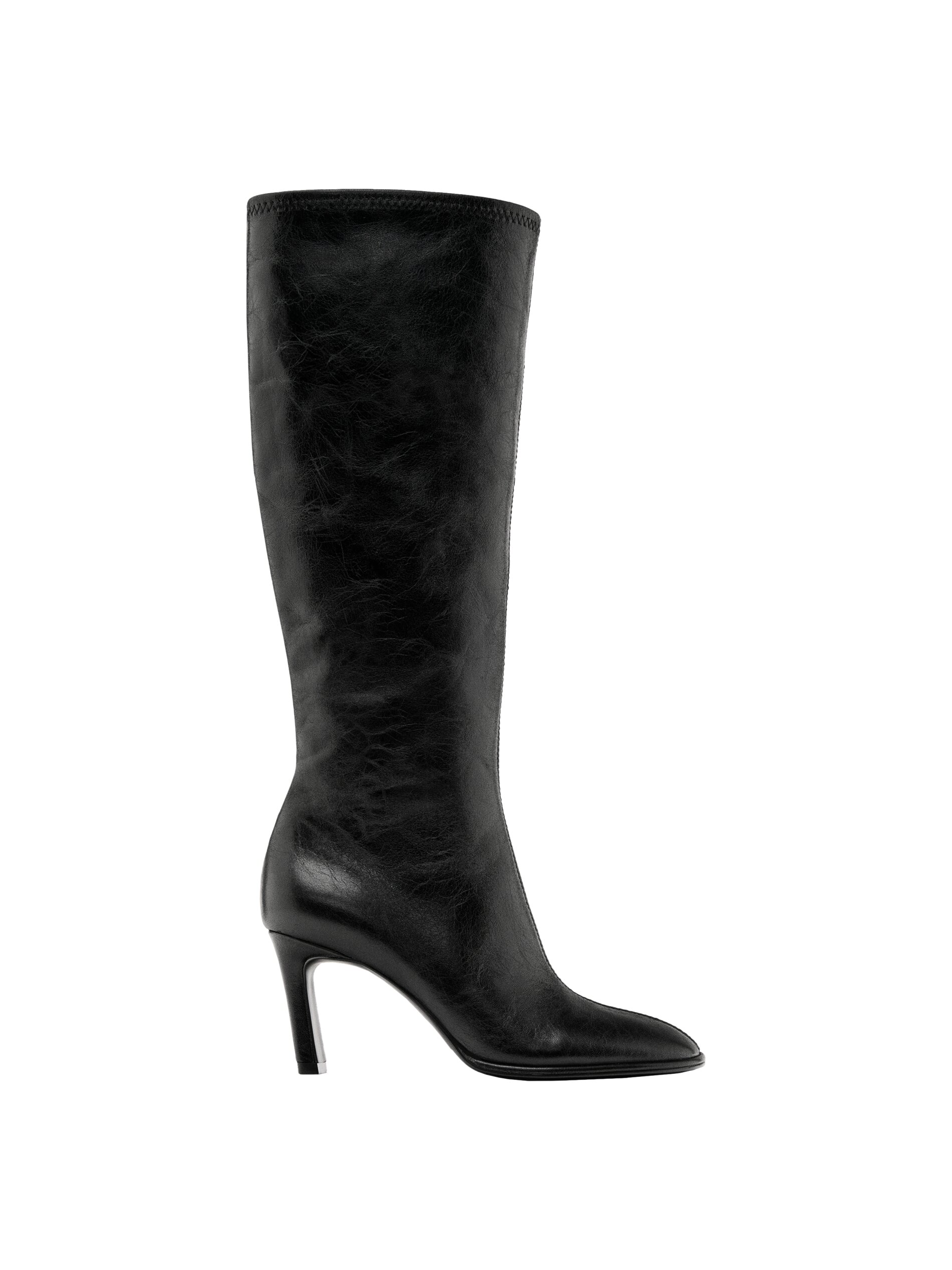 High-Heel Boots With Elastic Gores on the Leg
