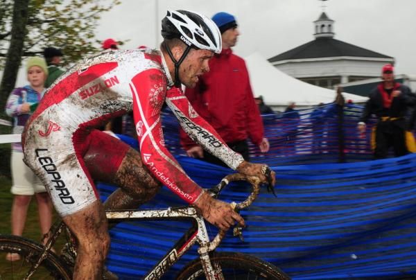 Joachim Parbo (CCV Leopard Cycles) riding a very solid race