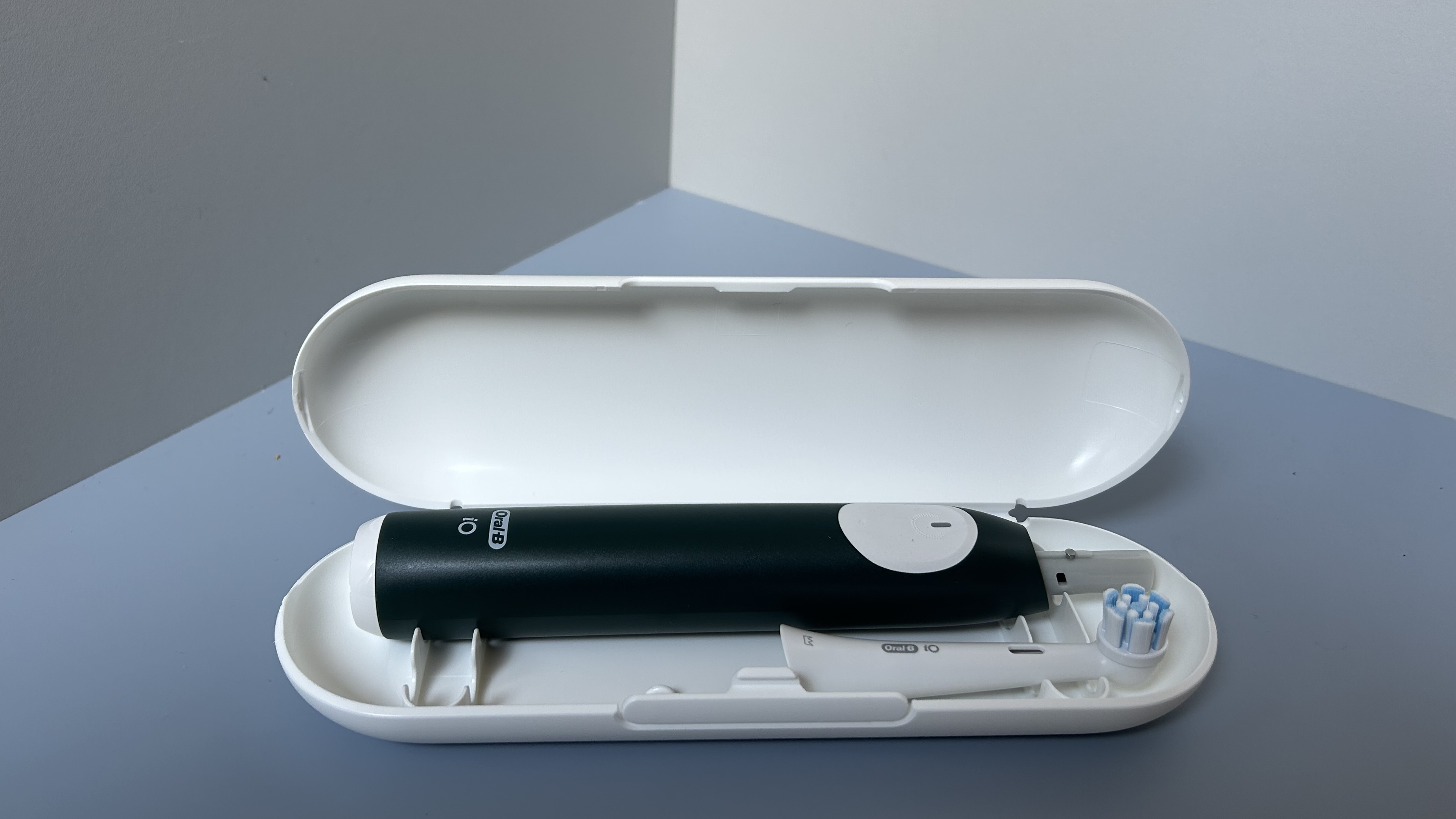 Oral-B iO2 review