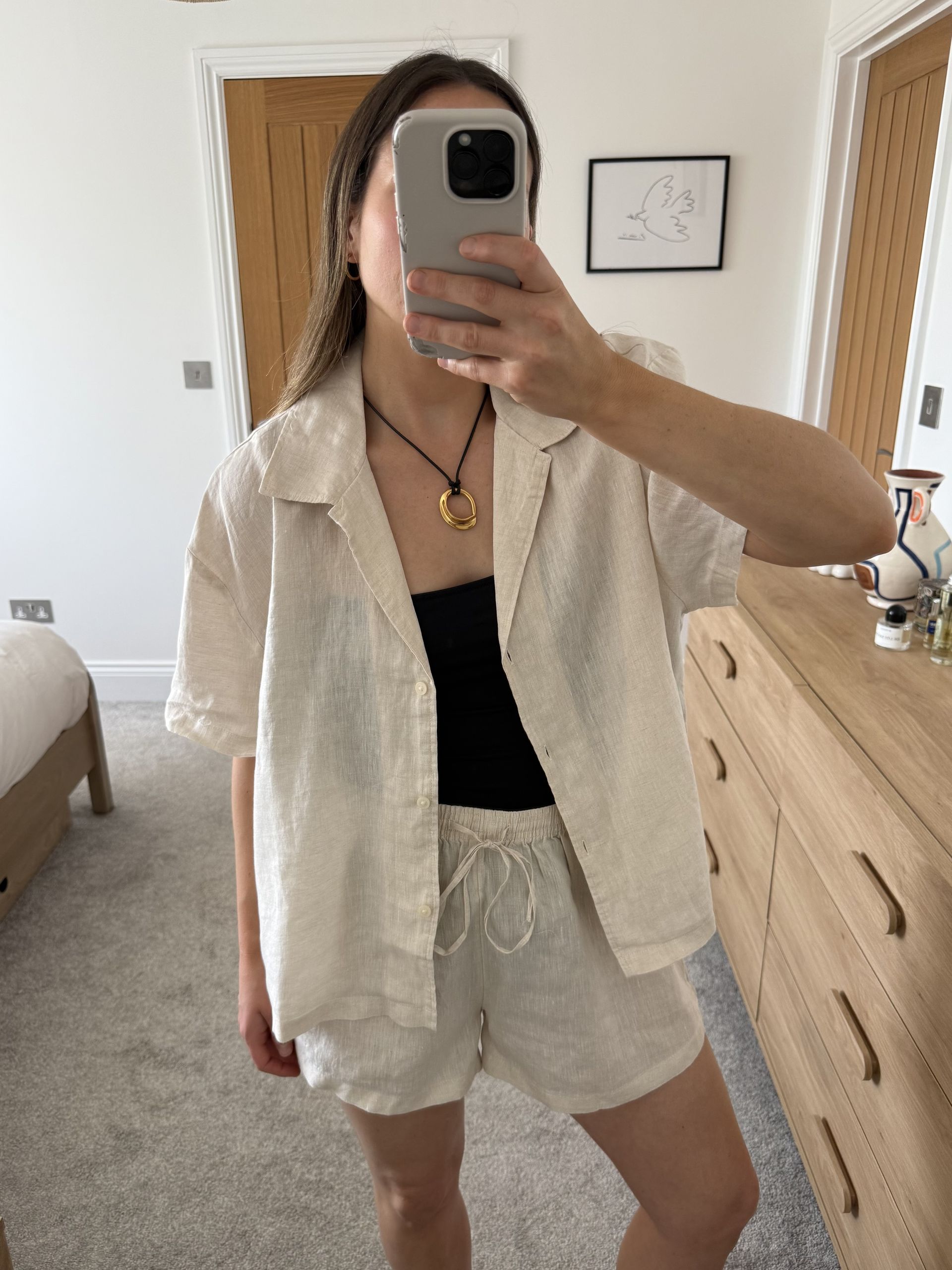 Emily Dawes wears H&amp;M linen
