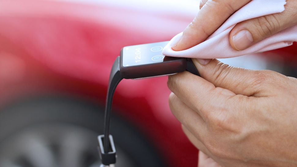 How to clean your Apple Watch, Fitbit, or Garmin device