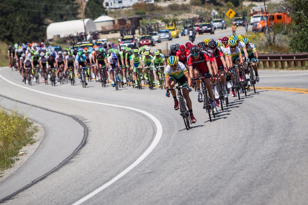 The peloton continues to chase