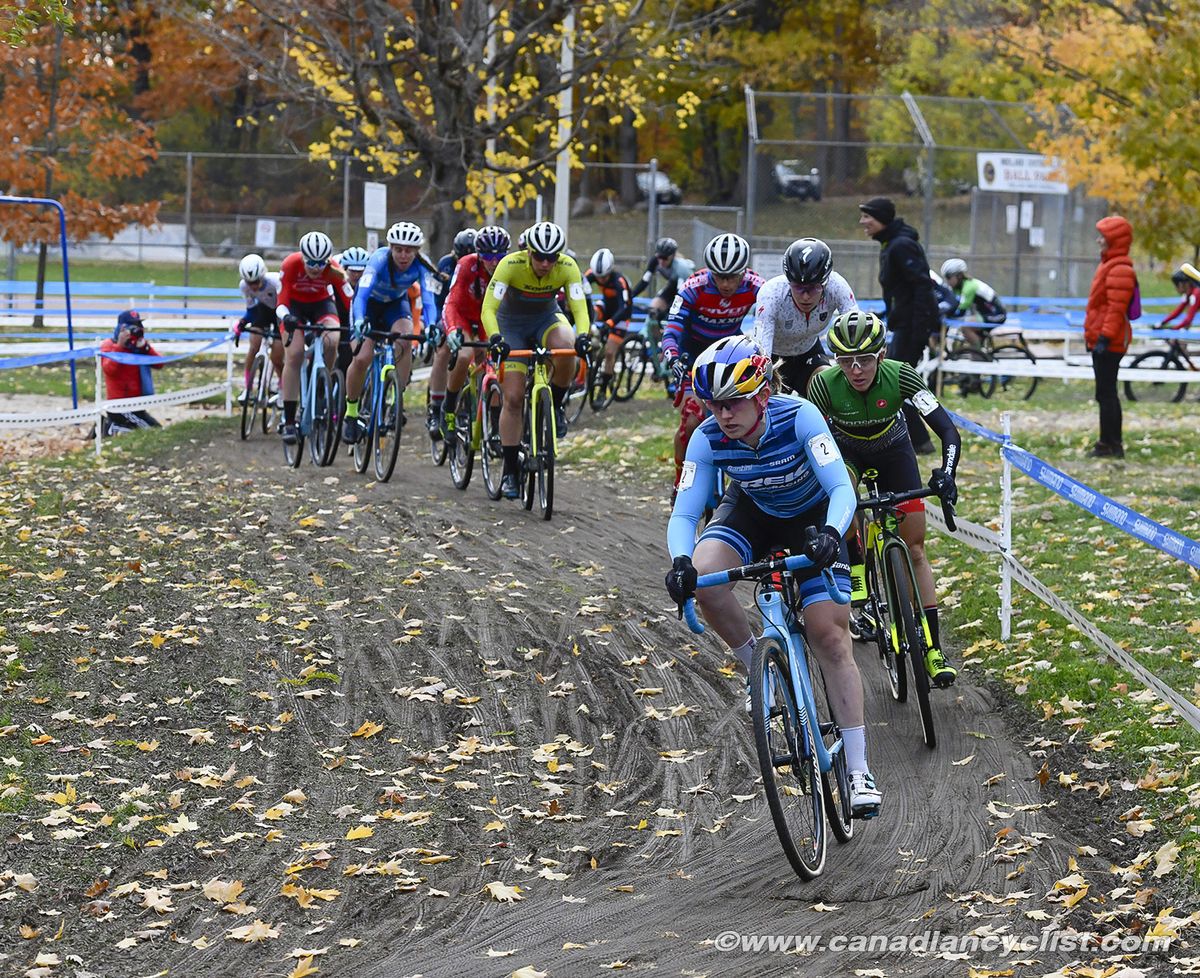 Ellen Noble (USA) Trek Factory Racing CX leading at start