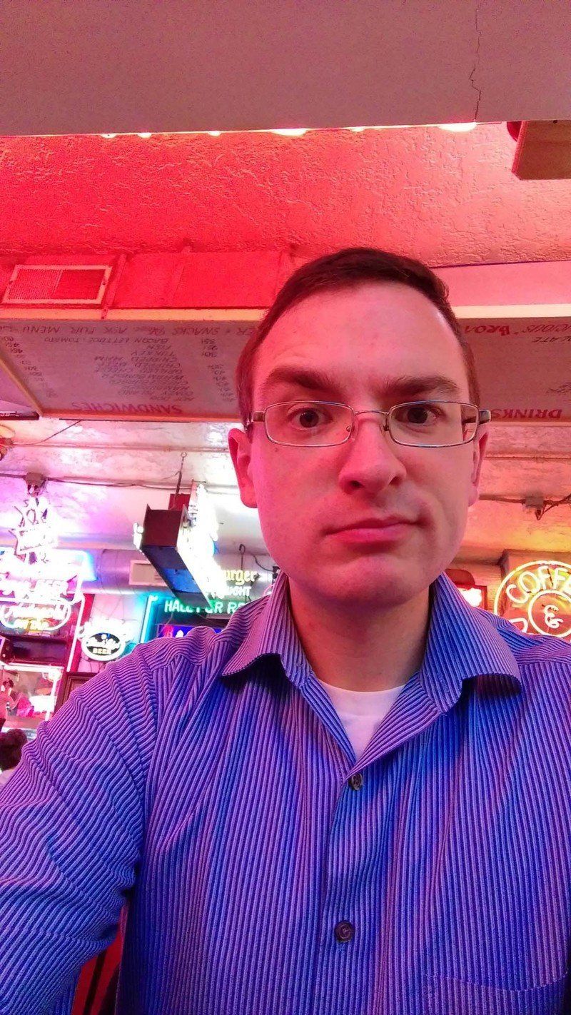 HTC Desire Eye front camera sample