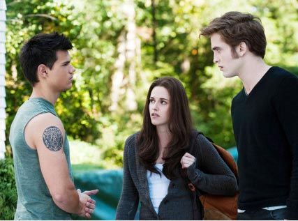 New Twilight Eclipse pics - Kristen Stewart, Robert Pattinson and Taylor Lautner