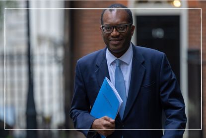Kwasi Kwarteng leaving Downing Street to head to the House of Commons for mini Budget speech