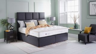 Vispring Sublime Superb mattress with Sovereign divan