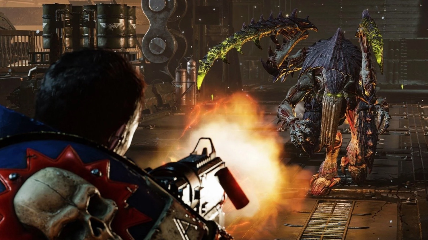 An insect-like alien attacks a Space Marine with a giant weapon