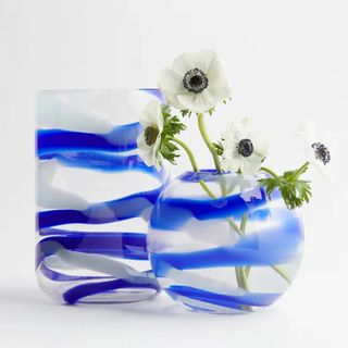 Patterned glass vase with blue swirl