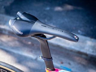 Prologo Nago Evo saddle